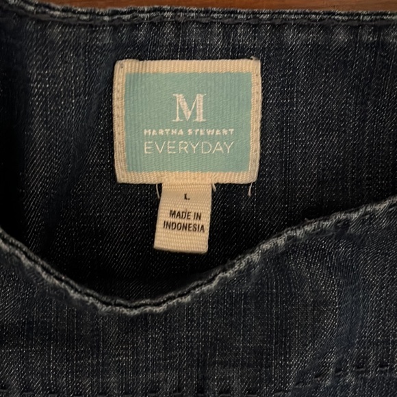 Large 3/4 Sleeve Denim Blouse - Picture 2 of 2